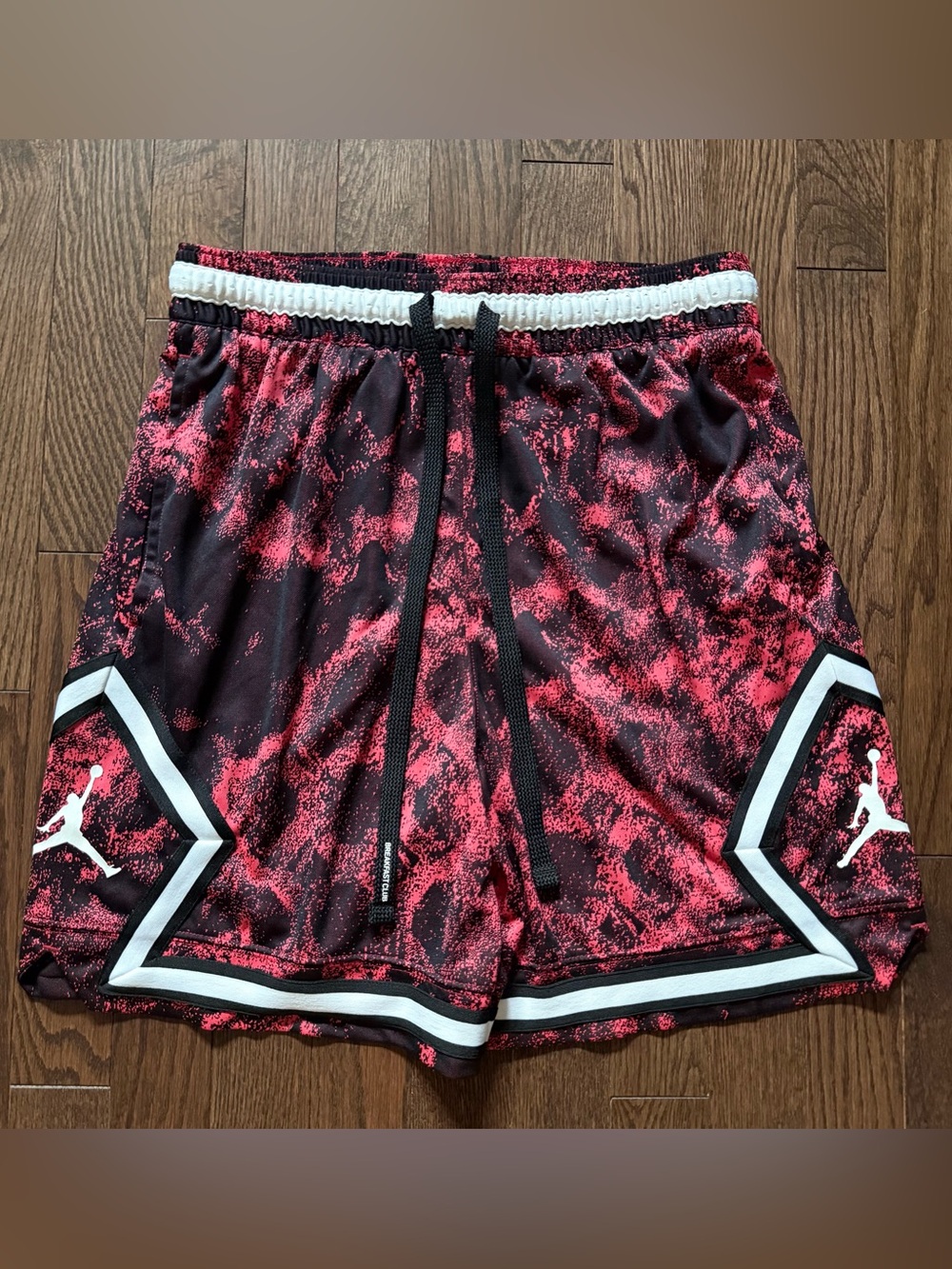 Jordan Men’s Dri‑FIT AOJ Diamond Shorts Red/Black Size M